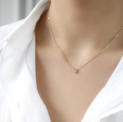 Grand Crystal Necklace Gold