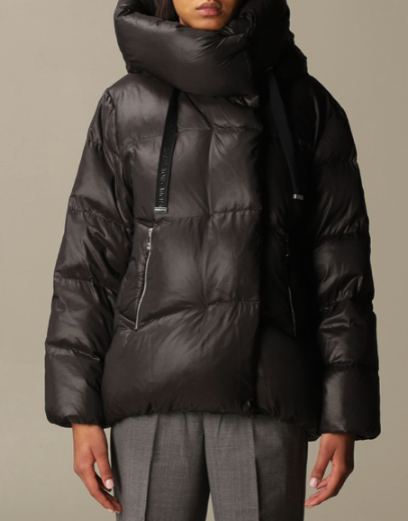 MK 77B4731M82 Black Jacket
