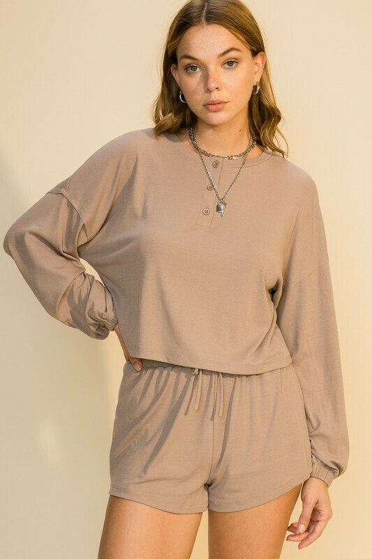 Loose Fit Shorts Mocha
