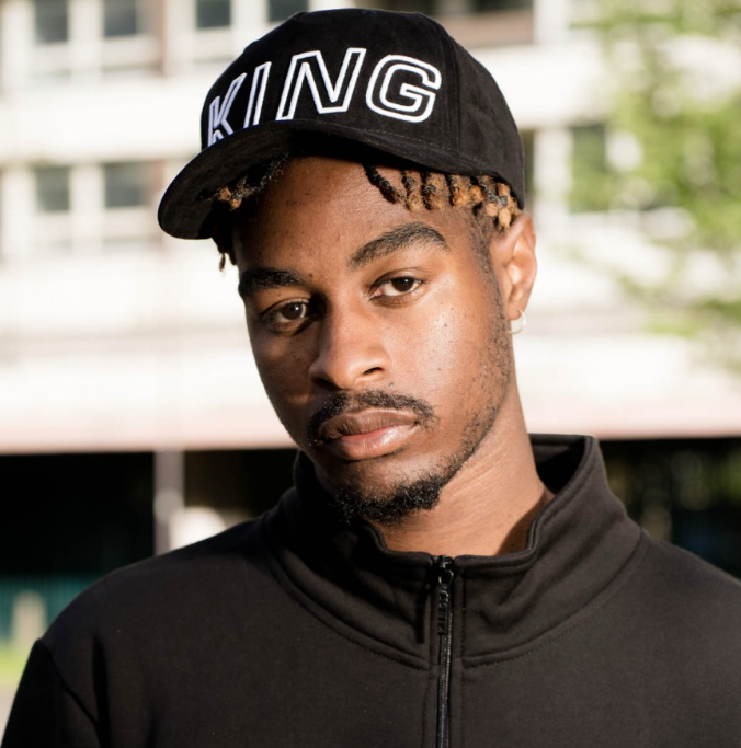 Aldgate Curved Peak-Black