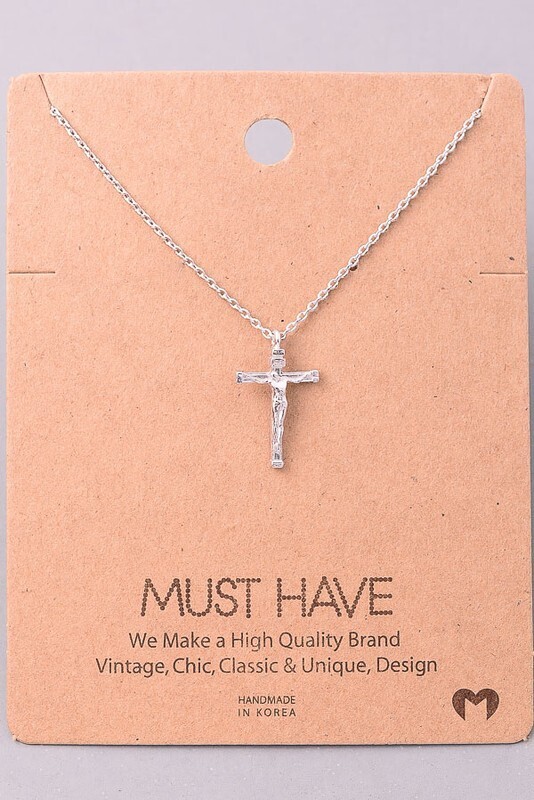 N1068S Cross Pendant Necklace-Silver