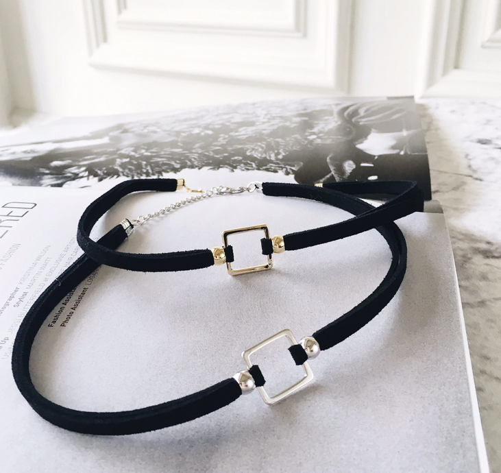 Square Choker-Gold
