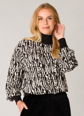 Aila Essential Sweater Top-Sand/Black