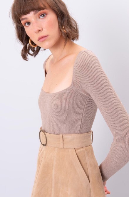 17017 Wide Collar LS Top-Stone