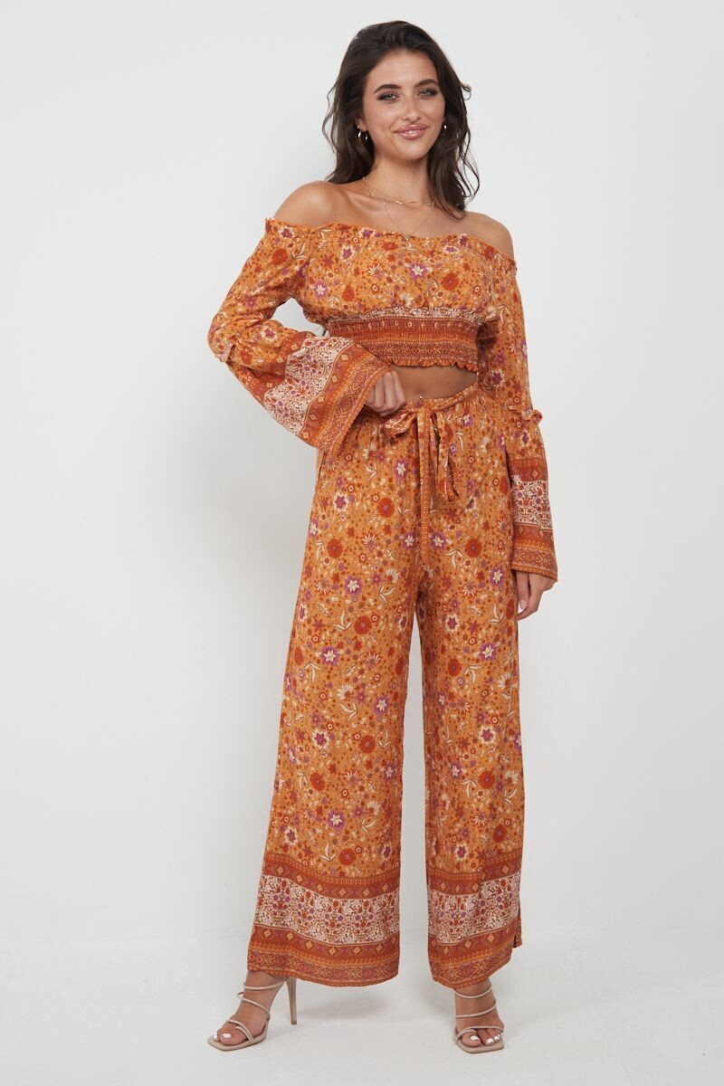 M029100 Ember Top-Rust