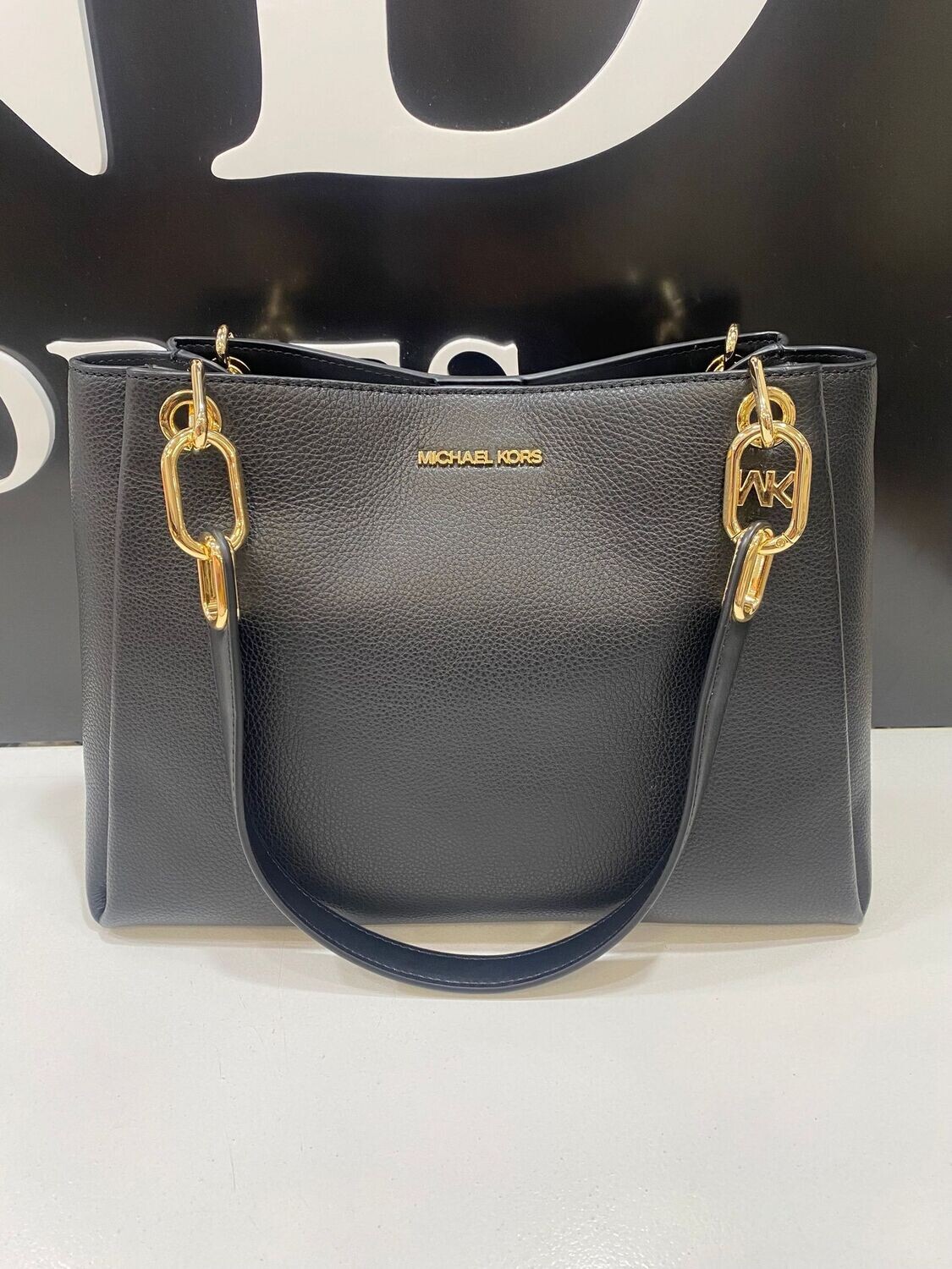 35H1G9TL9L MK Leather Shoulder Satchel-Black