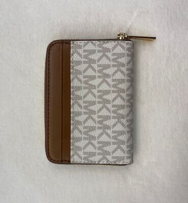 35H9GTVZ2B MK Card Case-Vanilla
