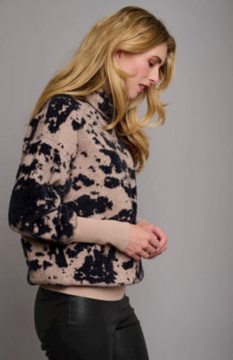 7012311 Boxy Turtle Neck Sweater-Sand Cloudy