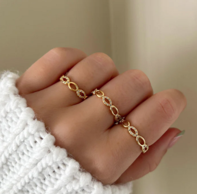 Oval Link Ring-Gold
