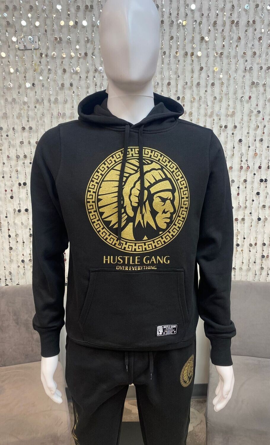 HG2390113 Ancient Hooded Pullover-Black