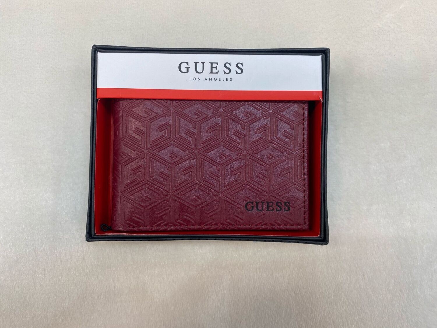 22C041 G Cube Passcase-Burgundy