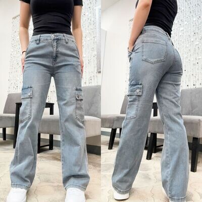 2932760400 Erika Cargo Jeans-Bleach