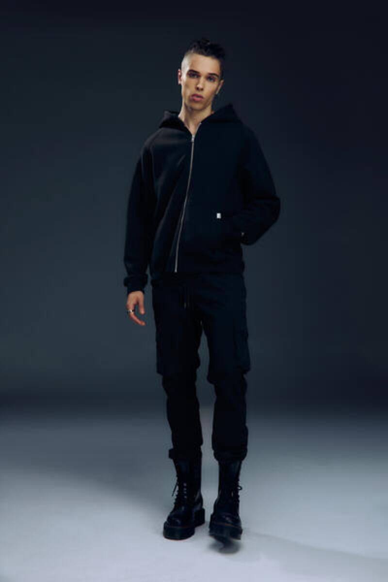 RH600 Raglan Zip Up-Black