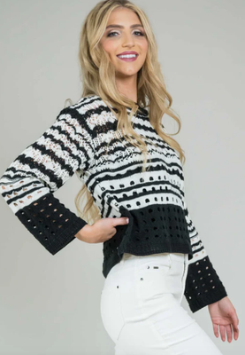 1259 Kaitlyn Sweater With Camisole-Black/White