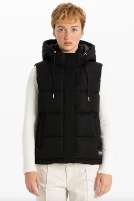 8368511 Hooded Vest-Black