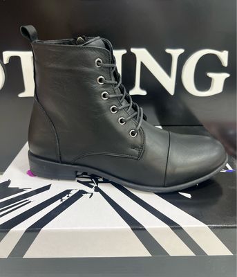 Everly Wren Leather Boot-Black