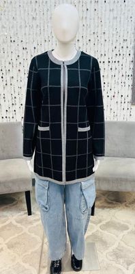 23415 Knitted Cardigan-Black/Grey