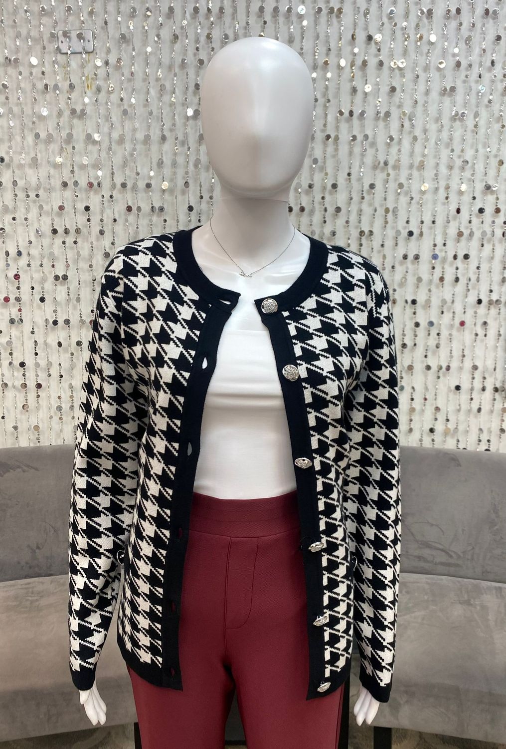 34511 Button Cardigan-Houndstooth