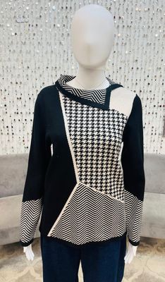 23336 Pullover Sweater-Black