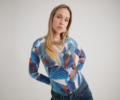 74700 Flora Knit Top-Blue Floral