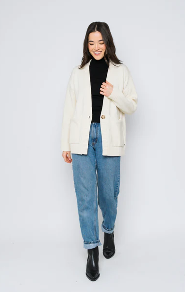 Lea Oversize Cardigan-White