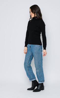 Zoe Turtle Neck-Black