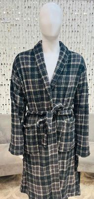 Men&#39;s Coral Fleece Plaid Robe-Grey/Black