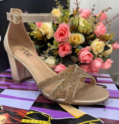 Laura-01 Heeled Sandal-Champagne