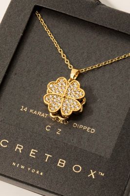 SB810057 Clover Pendant Necklace-Gold
