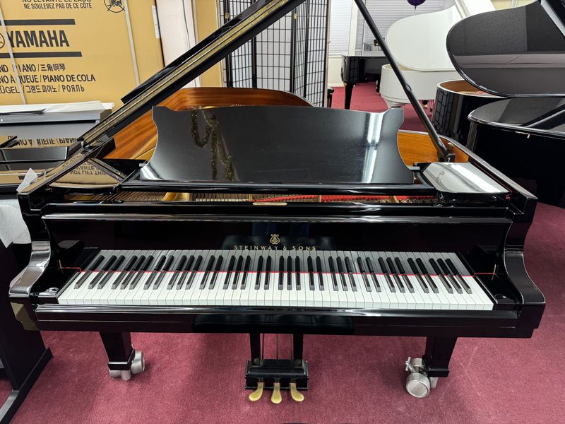 Steinway Model C Semi-Concert Grand Piano - Polished Ebony RARE FIND! Hurry! Only 1 Available!