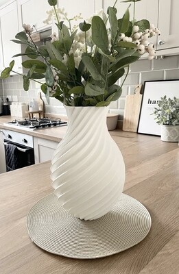 Large Swirl Vase
