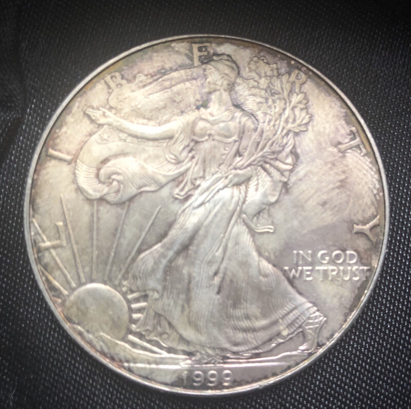 2000 Silver Dollar