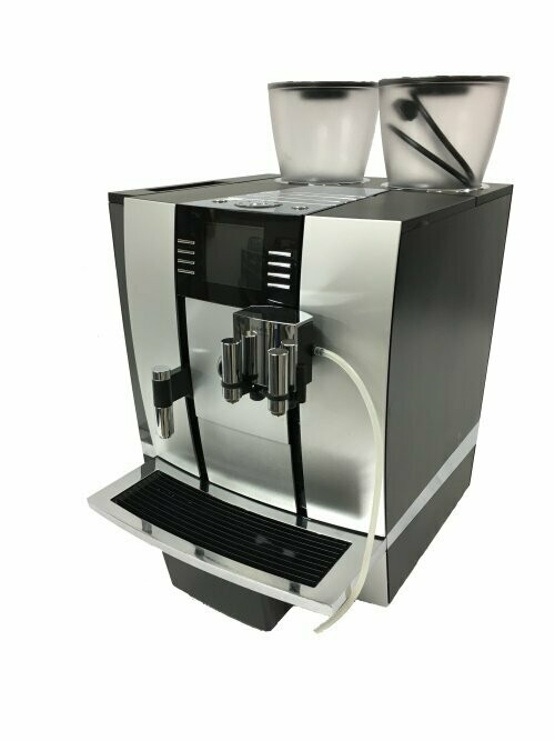 Kaffee Vollautomat Jura Kaffee Vollautomat Jura "Giga X7'' mit Wassertank
