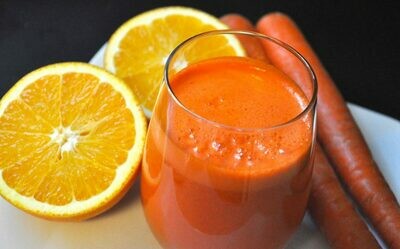 Suc natural cu portocale, ghimbir si lamaie