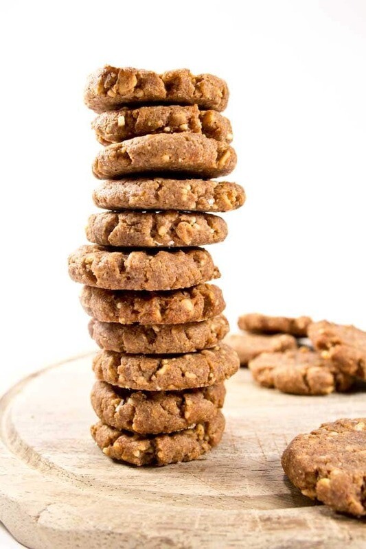 Cookie din unt de arahide low-carb