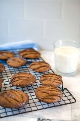 Cookie keto glazurat cu ciocolata