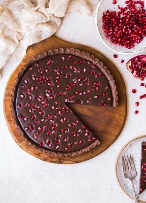 Tarta cu ciocolata si rodie