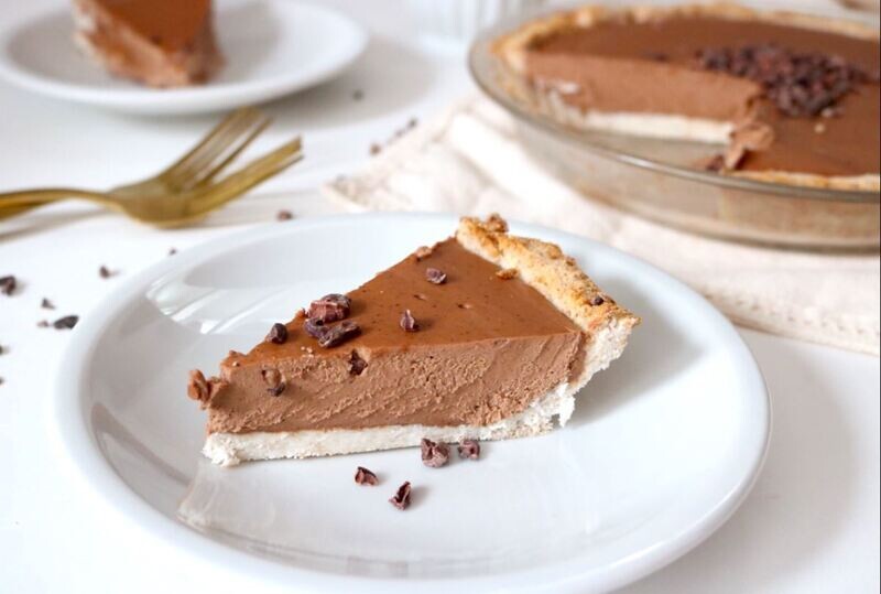 Tarta cu ciocolata si unt de migdale keto
