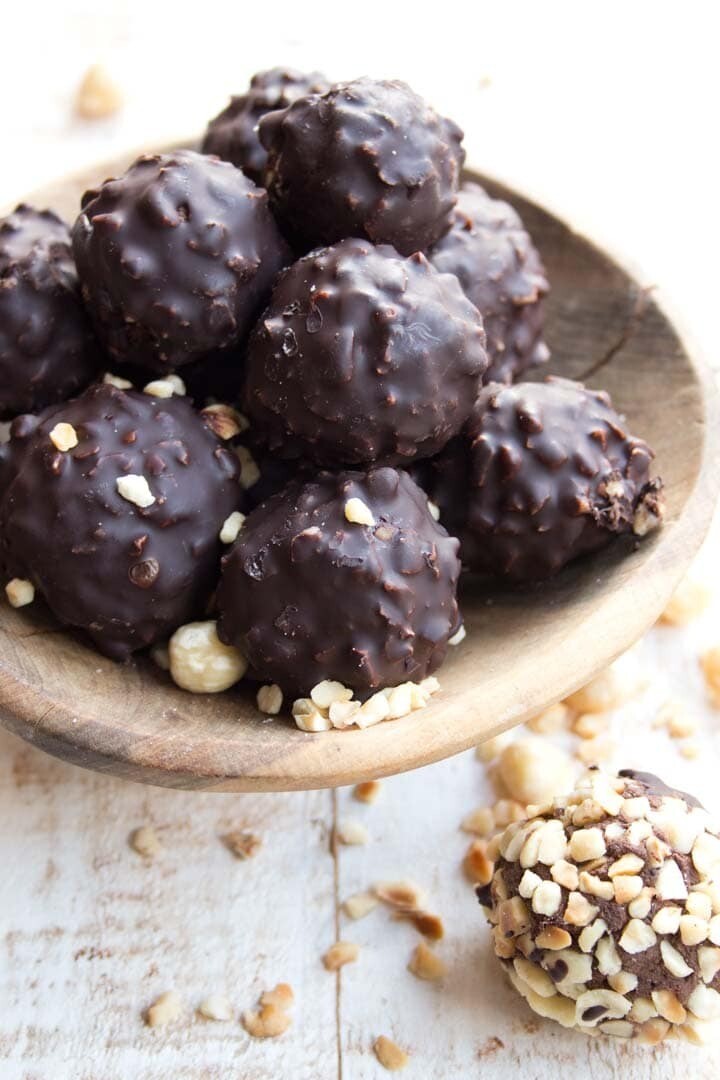 Keto Ferrero Rocher, fără zahăr (keto &amp; low-carb)