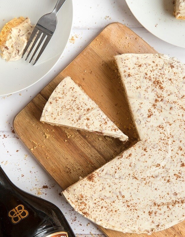 Cheesecake cu ciocolata si Baileys
