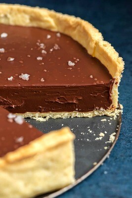 Tarta de ciocolata cu cocos keto &amp; vegan