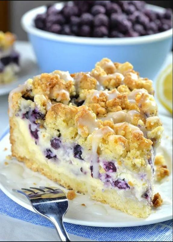 Crumb cake cheesecake cu afine