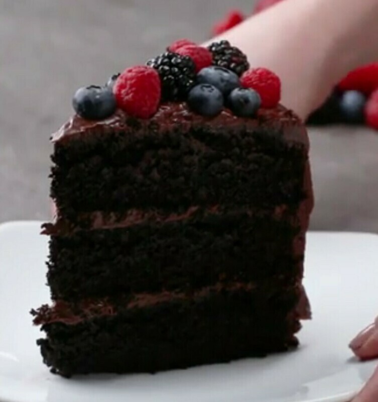 Tort de ciocolată vegan