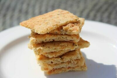 Crackers cu mozzarella și usturoi (keto &amp; low carb)