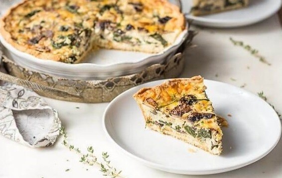 Quiche cu Spanac și Ciuperci (keto &amp; low carb)