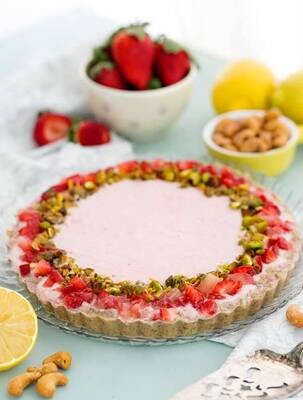Tarta cu lamaie si capsuni vegana