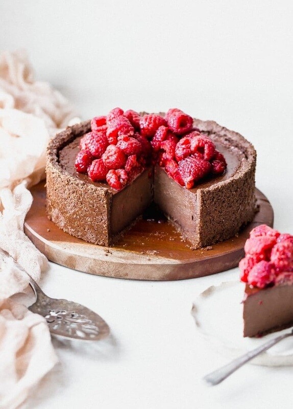 Cheesecake de ciocolată vegan, fără gluten