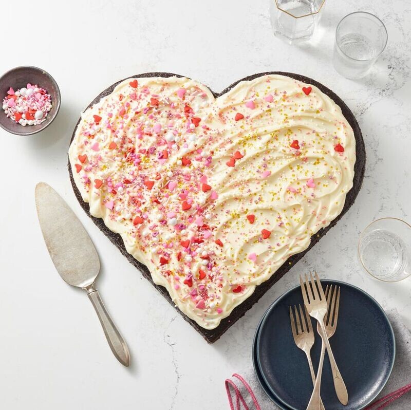 Tort inima de ciocolata fara faina low-carb