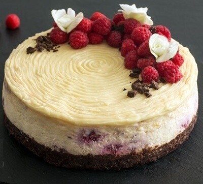 Brownie cheesecake cu zmeura keto