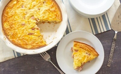 Quiche cu Bacon și Cremă de Brânză (keto &amp; low carb)